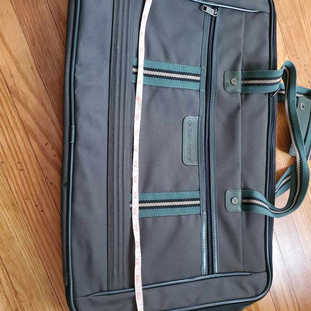 Samsonite Vintage Green Men's Travel Bag Like New